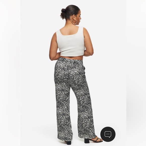 H&M Flared Pants - Picture 2 of 12